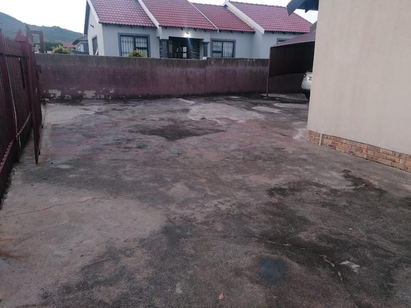 2 Bedroom Property for Sale in Tlhabane West North West